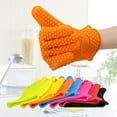 130g Silicone Baking Gloves High Temperature Insulated Heart Shaped