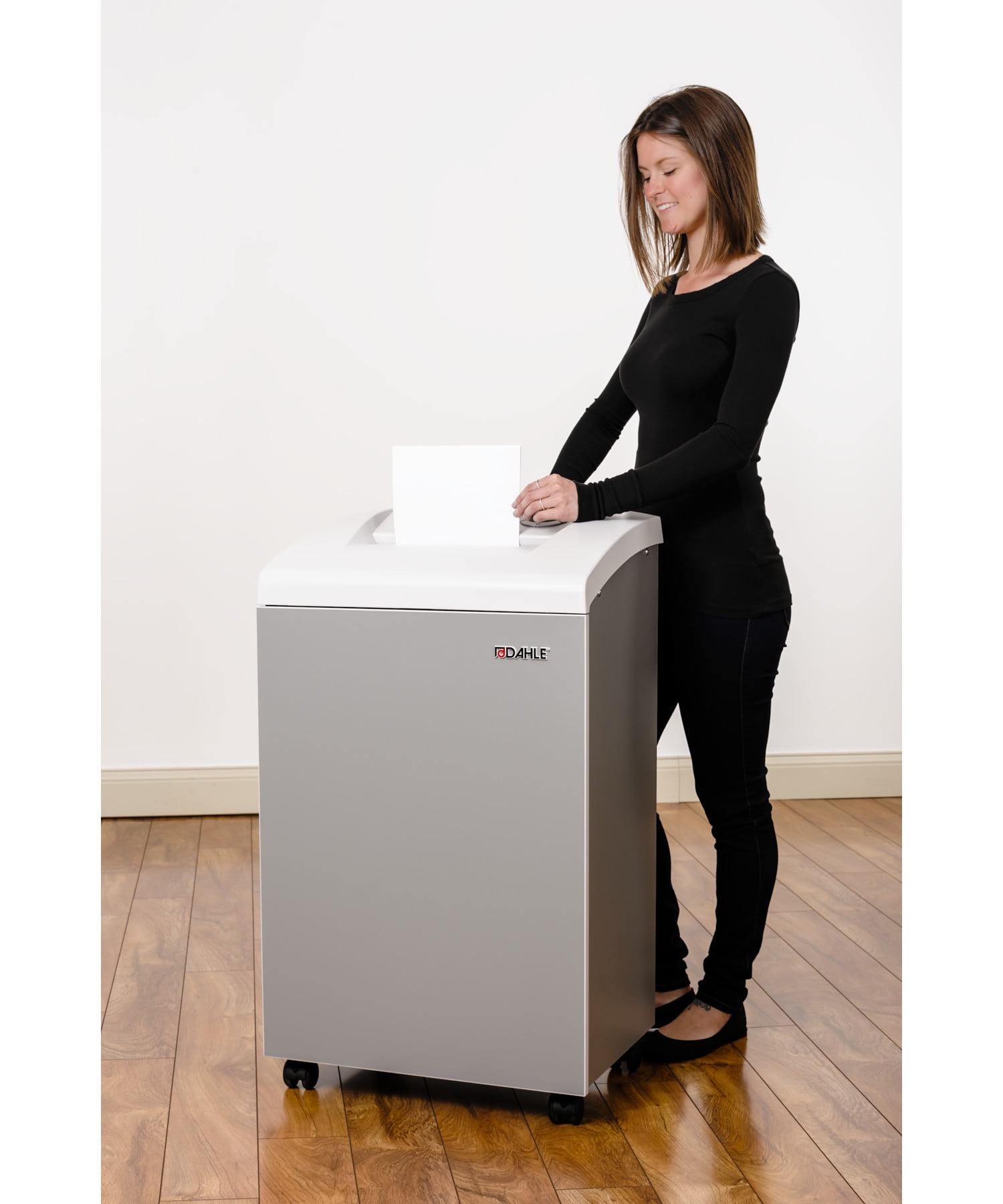 DAHLE CleanTEC 51464 Oil-Free Paper Shredder w/Air Filter, Jam Protection, 24 Sheet Max, Level P-4 | O-3