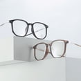 thumbnail image 1 of Gafas de lectura con montura grande y antiluz azul de moda, espejo de primer plano terminado, espejo decorativo para computadora, 1 of 1