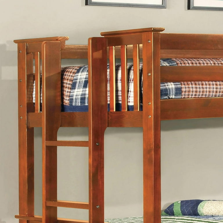 Furniture of America Williams Twin XL Over Queen Bunk Bed