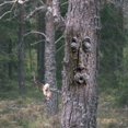 thumbnail image 4 of RV Estatuas de jardín Escultura Caras de árbol Tronco Decoración al aire libre Árbol colgante Anciano Abrazador al aire libre Adornos de Navidad Ojos grandes Resistente a la intempRVie para intRVior H, 4 of 5