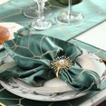 thumbnail image 4 of RV De servilletas de estilo europeo con hebilla de girasol, decoración de tela de servilleta de Metal, anillo de hocico para comedor de boda Rojo Verde, 4 of 5