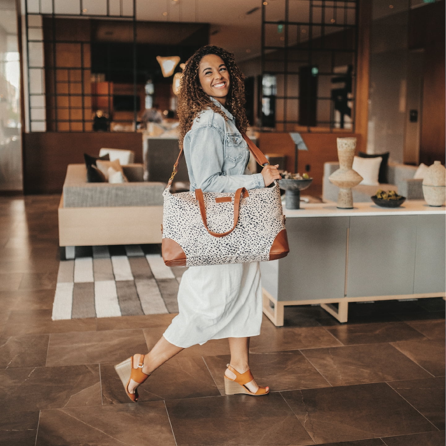 Logan and hotsell lenora weekender
