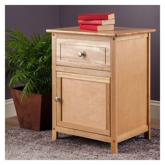 Winsome Eugene Accent Table; Natural