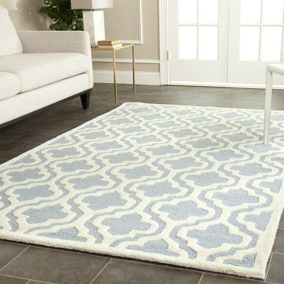 SAFAVIEH Cambridge Kirsten Geometric Wool Area Rug, Light Blue/Ivory, 5' x 8'