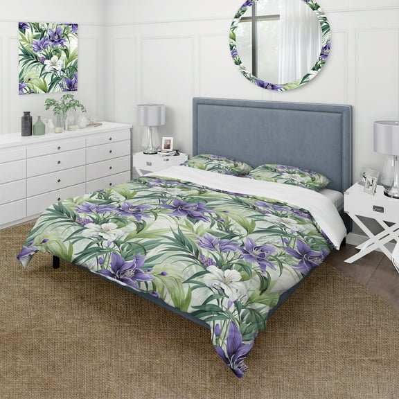 Designart "Serenade Of Green And Purple Bamboo In The Tropics I" Tropical Bedding Covert Set - Tropical Bed Set With 2 Shams