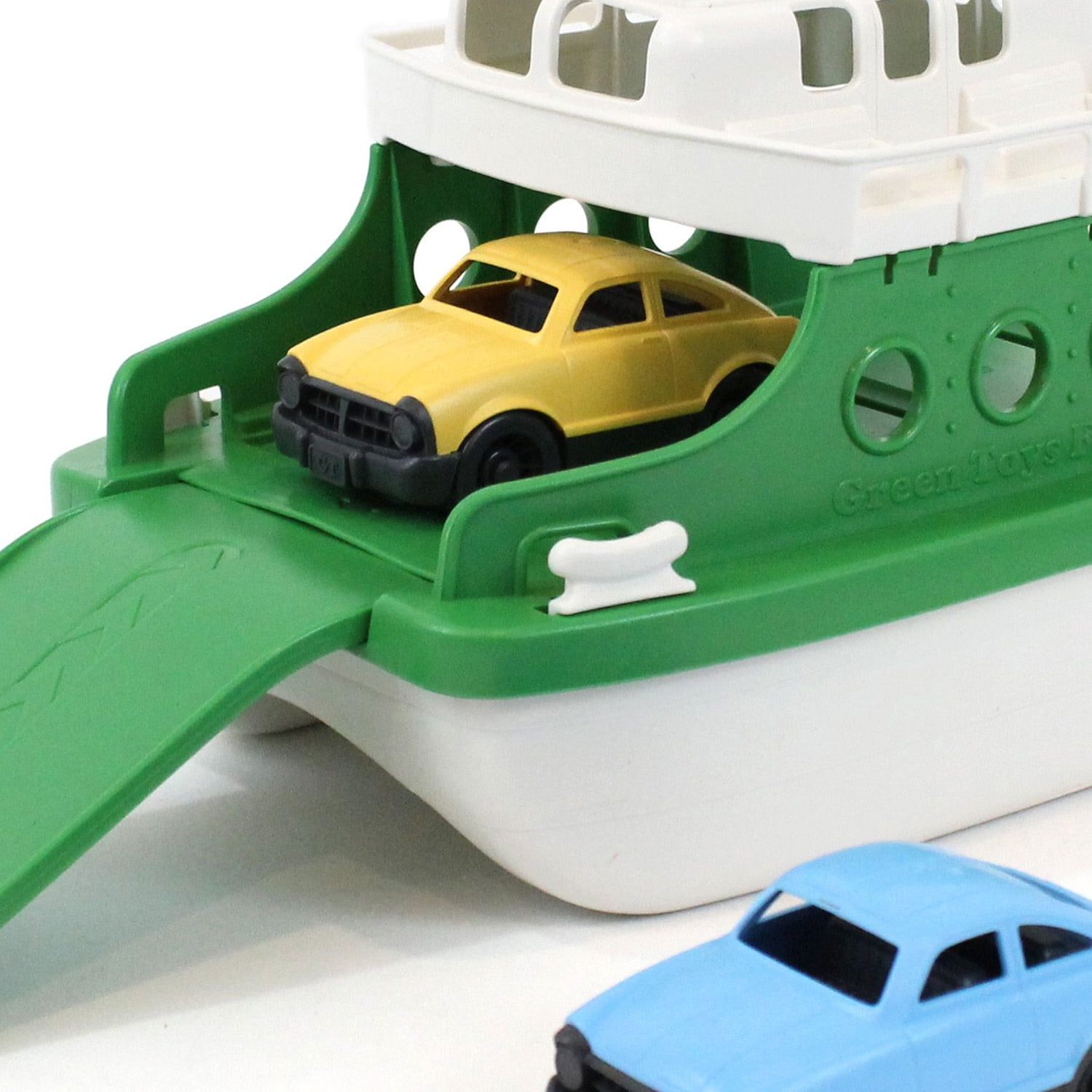 Green Toys Ferry Boat Bathtub Toy, Green/White, for Unisex Child Ages 3+