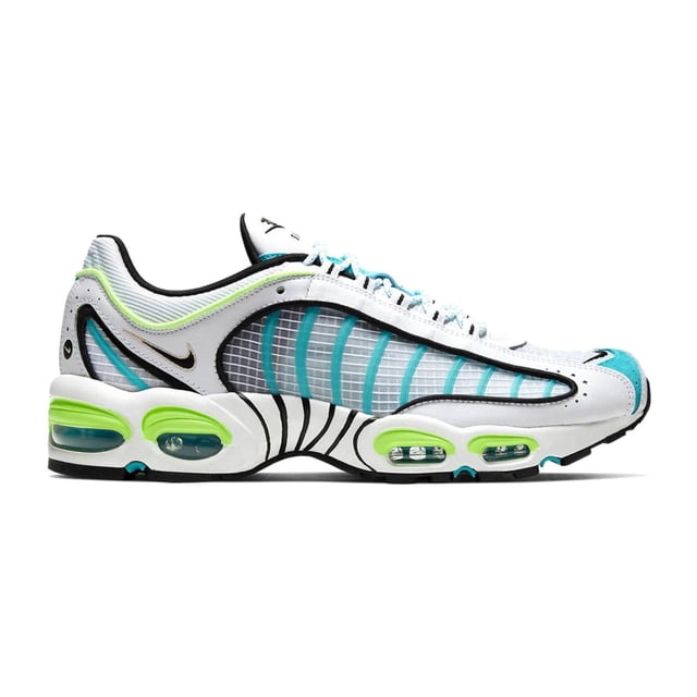 tenis nike air max tailwind iv hombre moda deportivo blanco 26 zapatilla blanca estilo 90s con paneles de malla, detalles turquesa y verde limón y logo Nike; suela con unidades Max Air visibles y ranuras flexibles para adaptarse al movimiento, vista lateral derecha sobre fondo blanco. A menudo usada también como opción casual de uso diario por su amortiguación ligera.