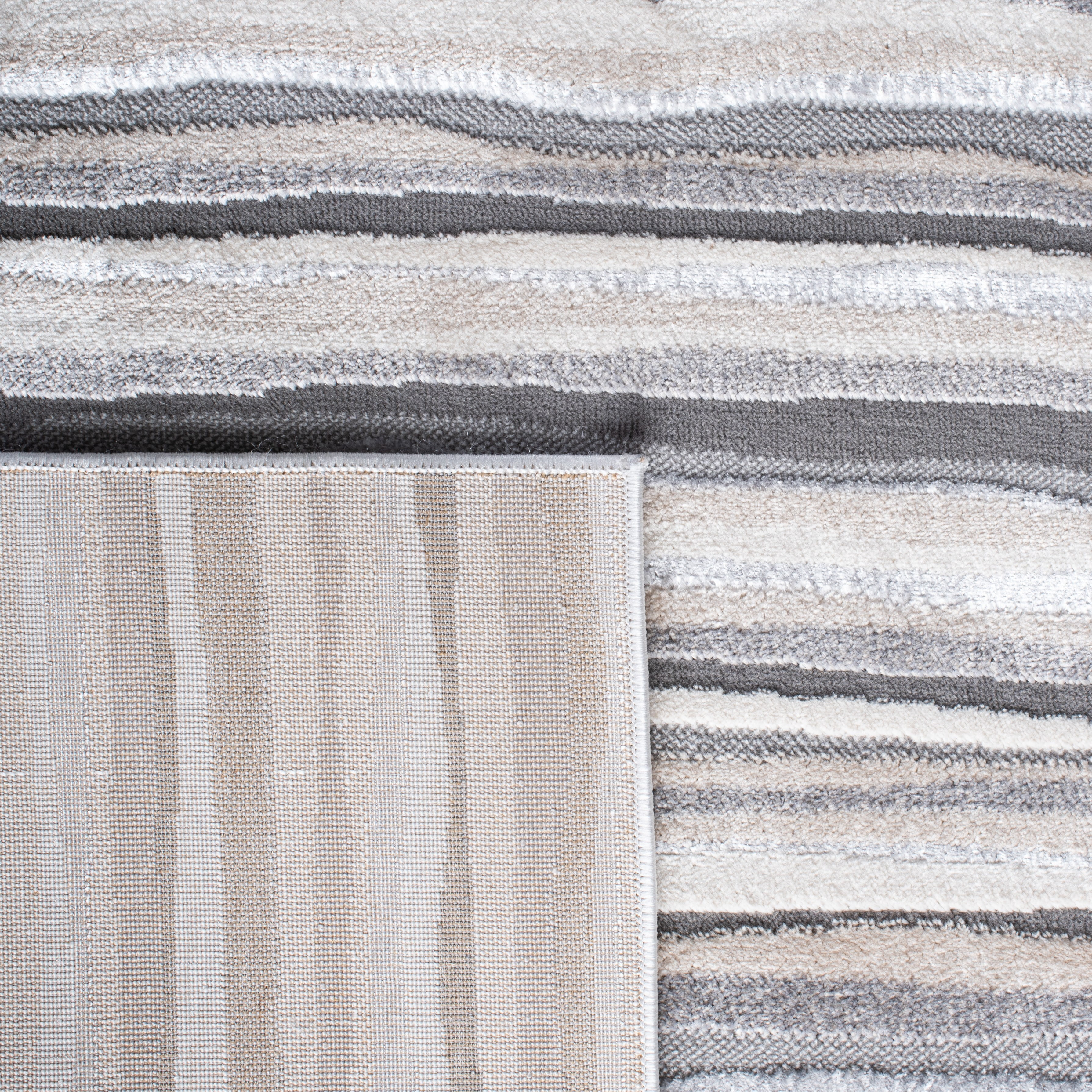 Safavieh Lagoon Kandy Striped Area Rug, Ivory/Gray, 5'5" x 7'7"