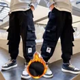 thumbnail image 4 of Pantalones para niños con forro polar, pantalones cargo holgados e informales, cálidos, de invierno, de terciopelo integrado, para niños, transfronterizos, 4 of 4