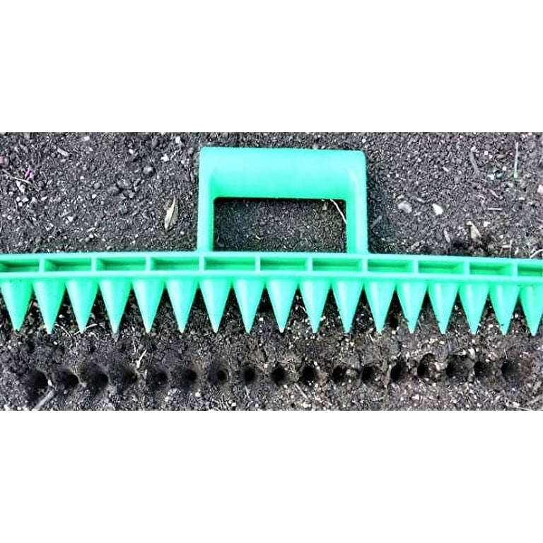 Gardinnovations 24-Hole Soil Digger and Seed Spacer for Planting Seeds |  New Garden Tool, Gift for Gardener