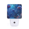 thumbnail image 1 of Balery Deep Sea Glowing Fishes Luz Nocturna LED con Sensor Automático, Enchufe con Sensor Crepuscular, Luz Suave de 0.5W para Dormitorio, Pasillo, Baño-EU, 1 of 7