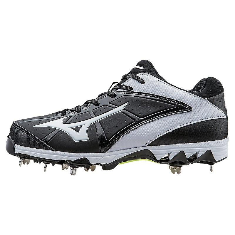 mizuno 9 spike swift 4