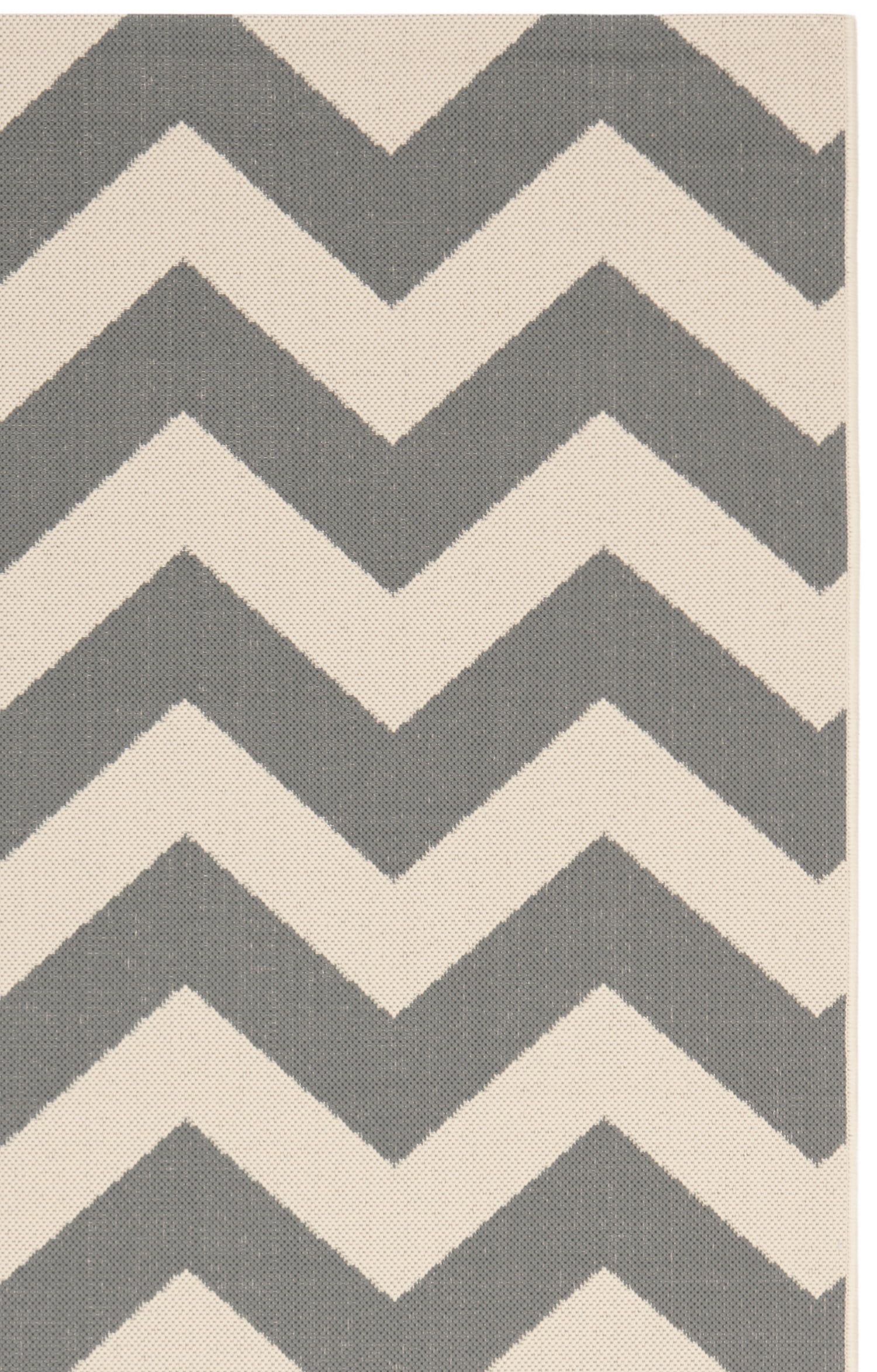 Safavieh Courtyard Bailey Chevron Indoor/Outdoor Area Rug, Gray/Beige, 5'3" x 5'3" Square