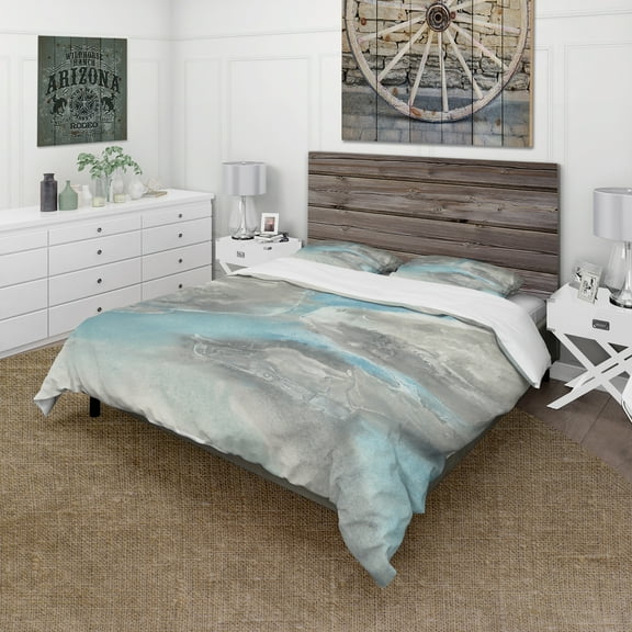 Designart 'Watercolor Minimal Blue Tones II' Cottage Duvet Cover Set