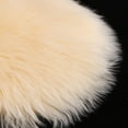 thumbnail image 3 of Alfombra de de Oveja Sintética en apariencia de , Alfombra de Lana Peluda para Dormitorio, Sala de , Decoración para hogar Beige Macarena Love Shape Sheepskin Rug, 3 of 8