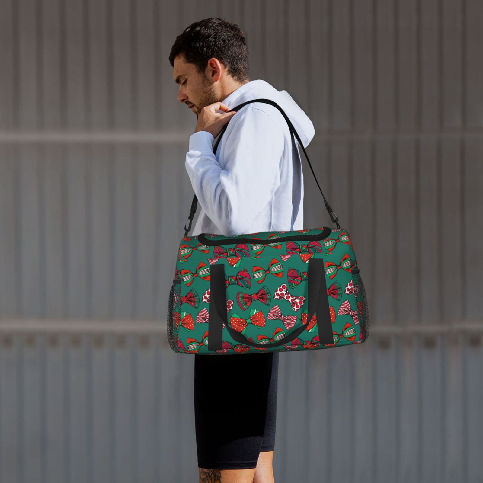 Fuzoiu red and green bow tie Print Travel Duffle Bag,Carry On Tote Bags,Duffel Bag,Sport Gym Bag, Hospital Bag for Labor and Delivery, Overnight Bag,Luggage Bag
