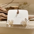 thumbnail image 3 of Fiudx Pendientes En Perla, Elegantes Accesorios En Mujer, Elegantes Pendientes En Perla, Cómodos En Usar Todo El Día, Ideales Como Regalo de Moda, para Mujeres En Cualquier Edad, Perfectos En Ocasion, 3 of 7