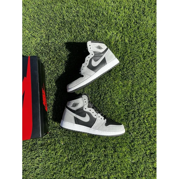 WORN TWICE~~Size 6.5 - Jo r-dan 1 Retro OG High Shadow 2.0