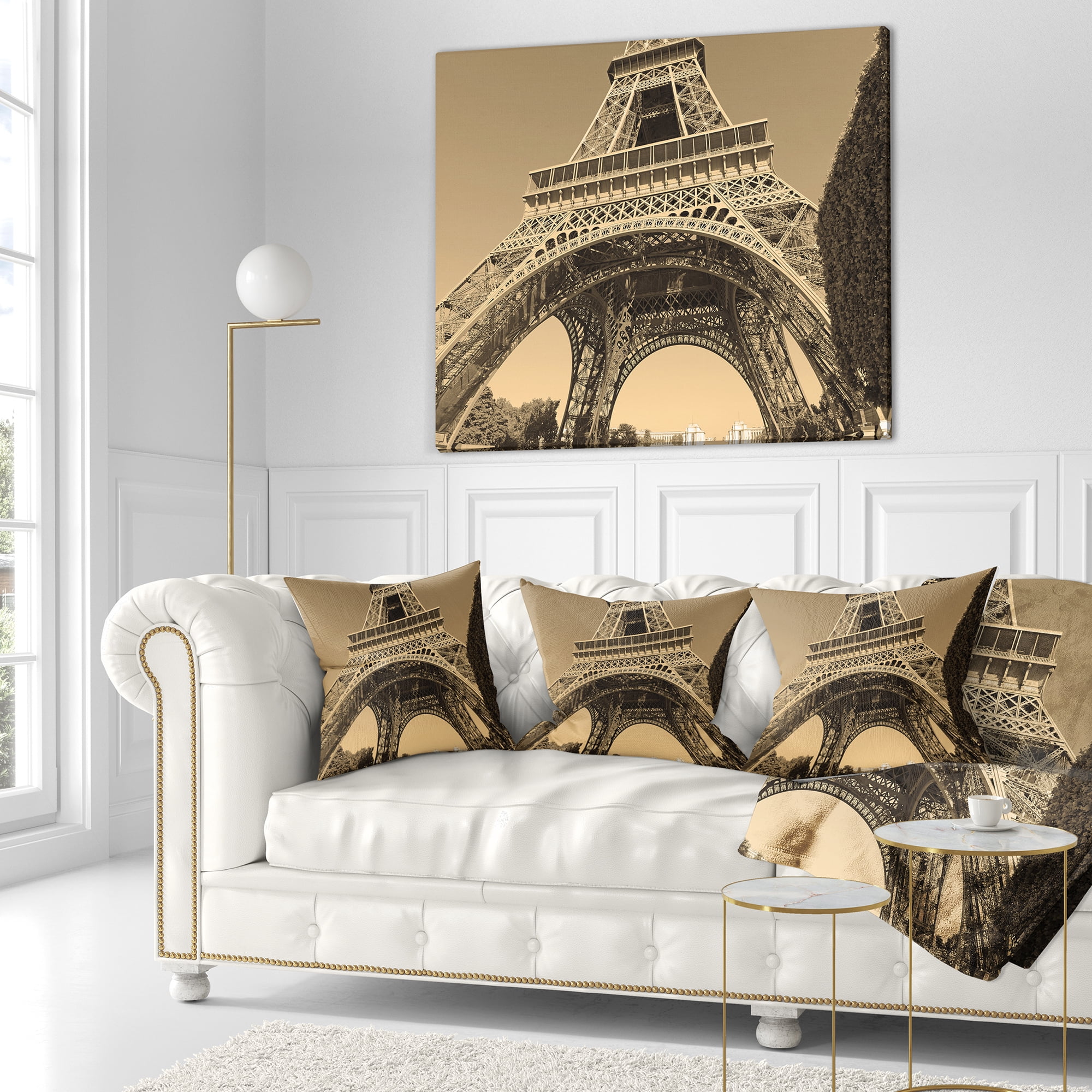 Designart Iconic Paris Paris Eiffel TowerView from Ground - Cityscape Throw Pillow - 18x18