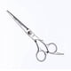 thumbnail image 3 of Tijeras de peluquería profesionales de acero inoxidable de 15 cm con mango ergonómico, color verde., 3 of 4
