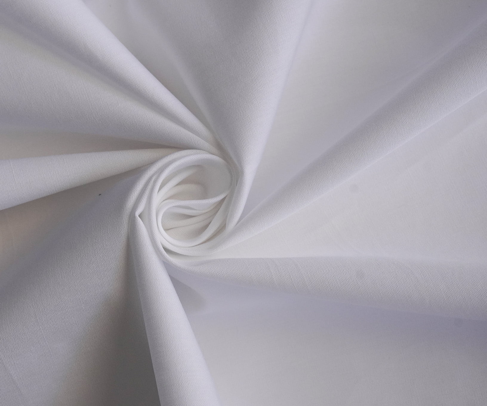 Soimoi White 100% Cotton Poplin Fabric - 42 Inch Wide x 10 Yards | Smooth, Medium-Weight & Durable Material for Apparel, Quilting, Shirting & Crafts Cloth
