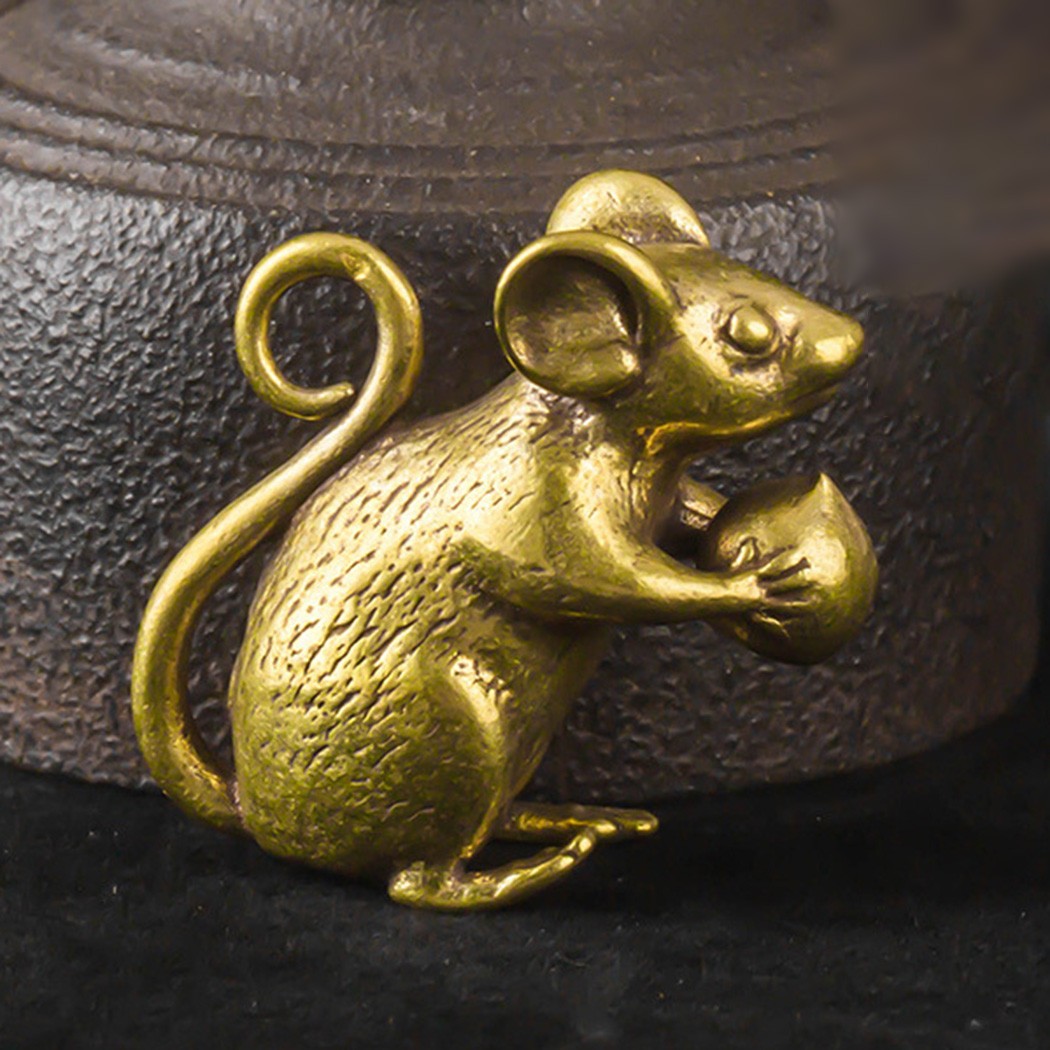 cartier gold rat pendant