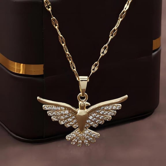 Fashion Personality Phoenix Wings Pendant Necklace For Women Men Temperament Advanced Sense Clavicle Chain Jewelry