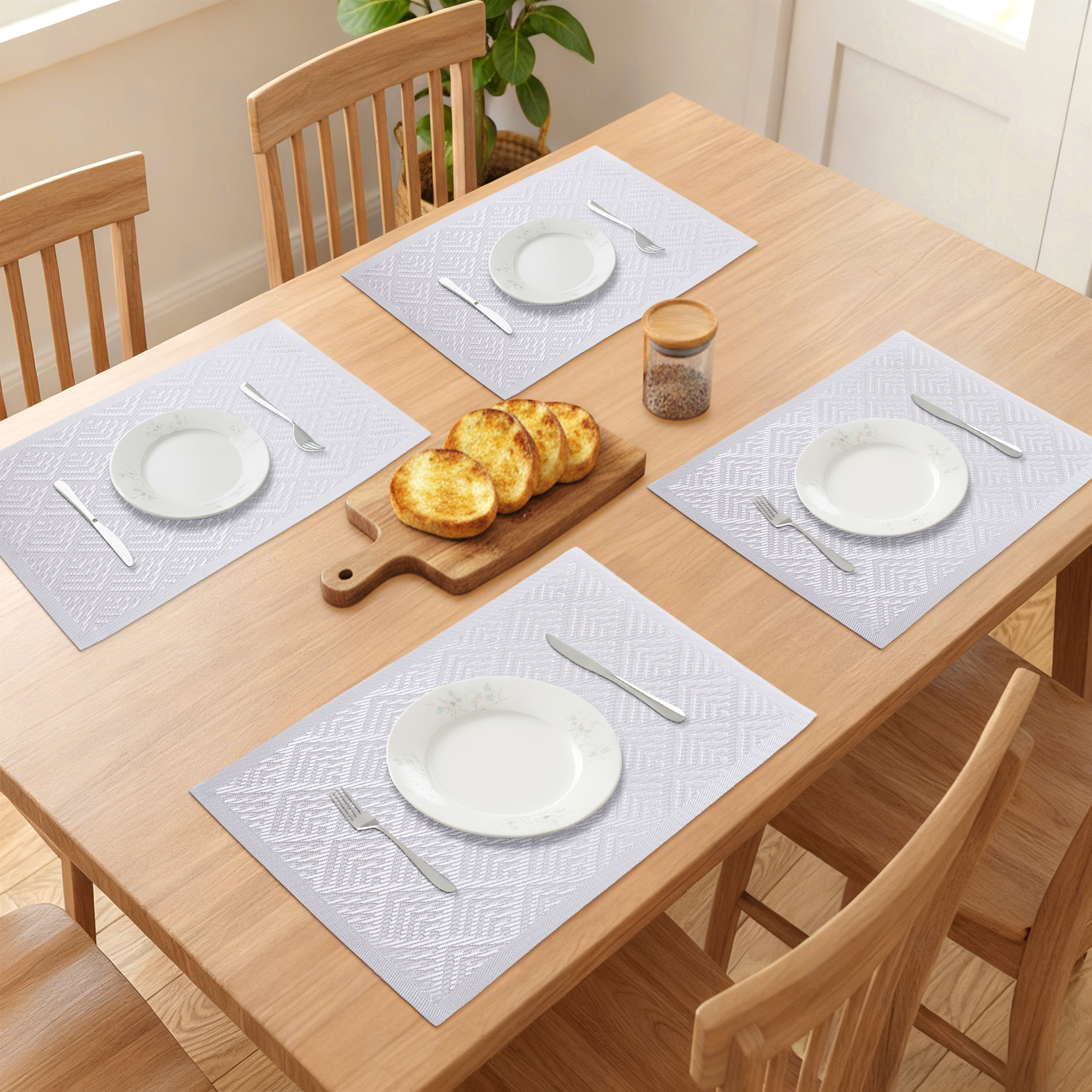 Unique Bargains Set of 6 Washable Plastic Placemats for Dining Table Decor Silver