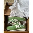 thumbnail image 2 of New Balance 574 Unisex Shoes Sneakers Chive Green Mens Size 5.5 WIDE NIB GC74RCC, 2 of 5