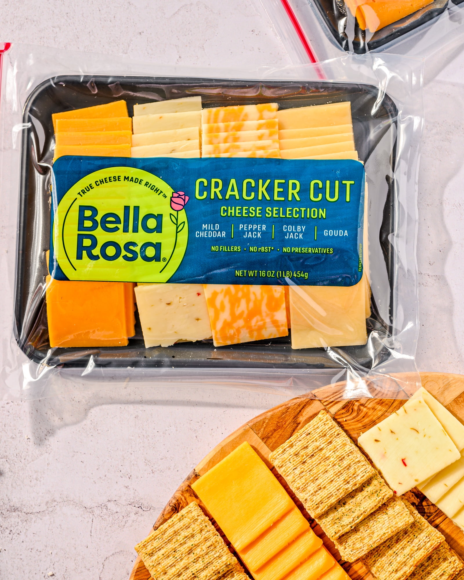 Bella Rosa Cracker Cut Cheddar, Pepper Jack, Colby Jack, and Gouda Cheese Slice Variety Pack, 1 lb Tray