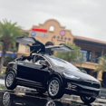 thumbnail image 1 of Modelo de coche de aleación modelo X de Tesla 1:24 para niños, juguetes de coche para niños, regalos de Navidad para niños (negro) Afortunado Sencillez, 1 of 1