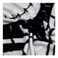 thumbnail image 3 of Frazada Providencia Jack Bones de 127x152cm Negro, 3 of 4