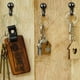 thumbnail image 3 of 50 piezas de metal Push Pin Hangers Broche Wall Hooks Picture Pin Picture Nails Frame Pintura al óleo Ganchos en madera o pared de tela para el hogar u oficina (negro) TUNC Sencillez, 3 of 5