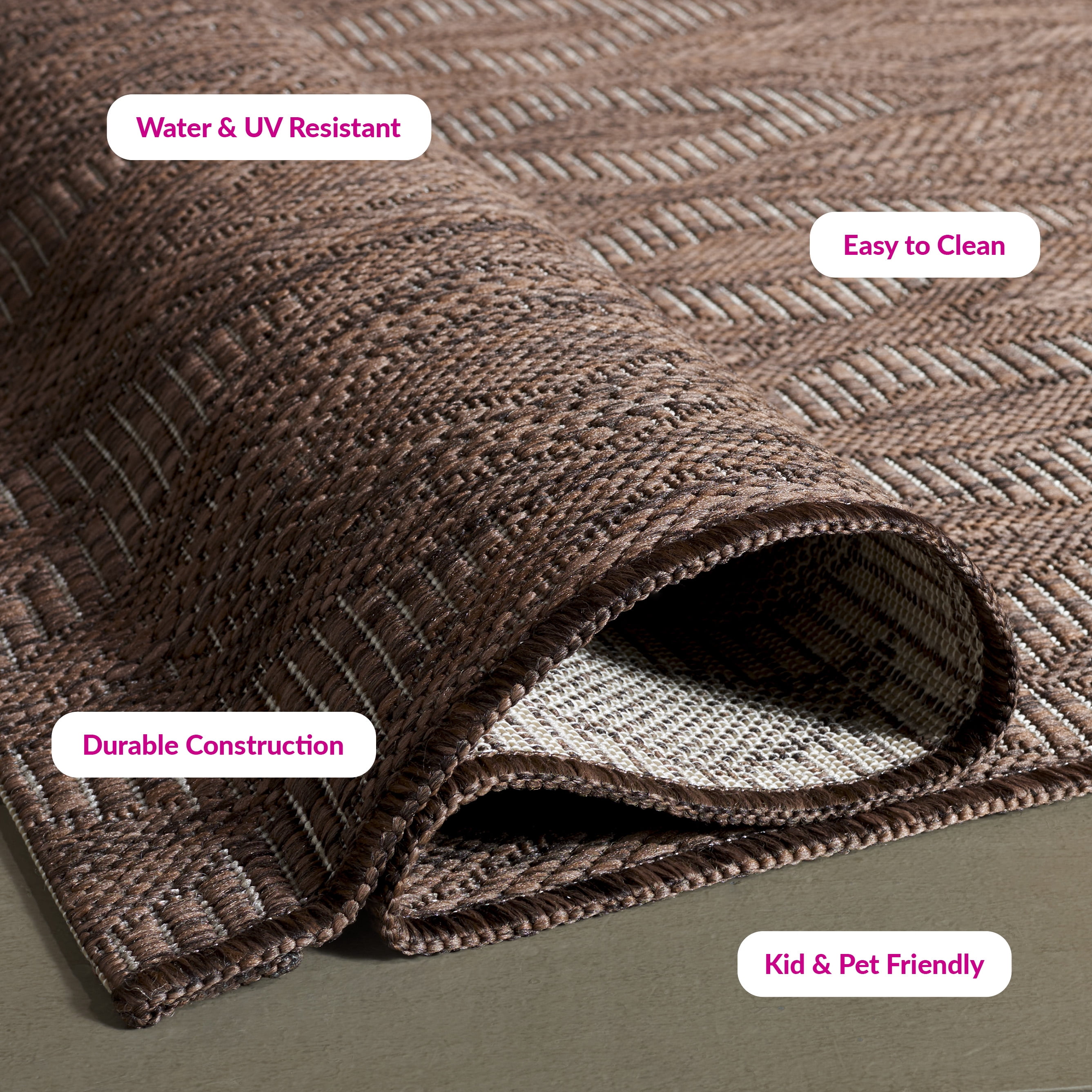Safavieh Courtyard Teodor Geometric Indoor/Outdoor Area Rug, Brown, 2' x 3'7"