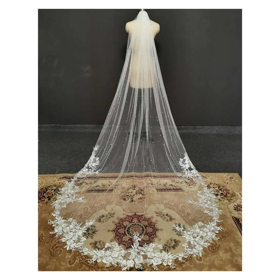 Vintage Wedding Veil with Pearls Sequined Appliques Pearl Veil with Comb 1 Tier Bridal Veil