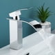 thumbnail image 5 of Grifo para lavabo de baño contemporáneo, monomando, diseño en cascada, temperatura ajustable con núcleo de válvula de cerámica, acabado en cromo pulido para una fácil limpieza, 5 of 5