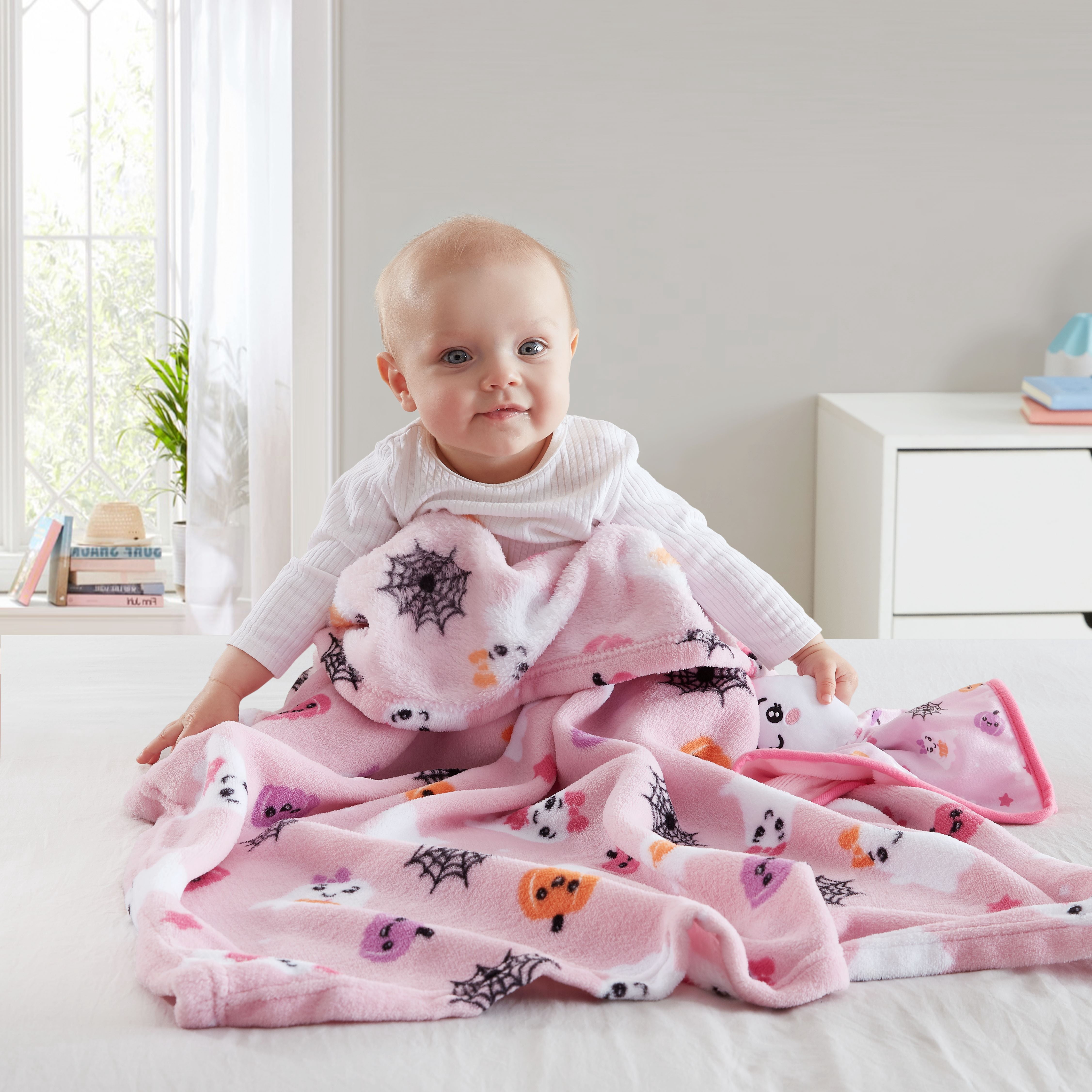 Parent's Choice 30" x 36" Ghost Baby Blanket, Pink
