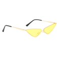 thumbnail image 1 of Gafas de sol de ojo de gato vintage para mujeres, niñas, pequeñas gafas de sol con montura de metal, tonos de moda Amarillo Soledad Gafas de sol de moda para mujer, 1 of 3