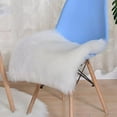 thumbnail image 1 of Nvzi Funda de piel de oveja sintética para silla, cojín de asiento cuadrado, alfombra ultra suave y esponjosa, alfombra de lana peluda para sala de estar, dormitorio, sofá (blanco, 20 x 20 pulgadas), 1 of 4