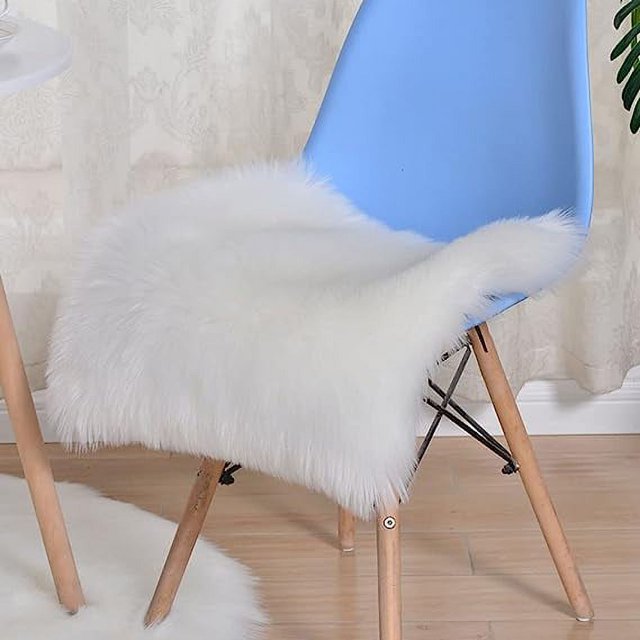 Nvzi Funda de piel de oveja sintética para silla, cojín de asiento cuadrado, alfombra ultra suave y esponjosa, alfombra de lana peluda para sala de estar, dormitorio, sofá (blanco, 20 x 20 pulgadas)