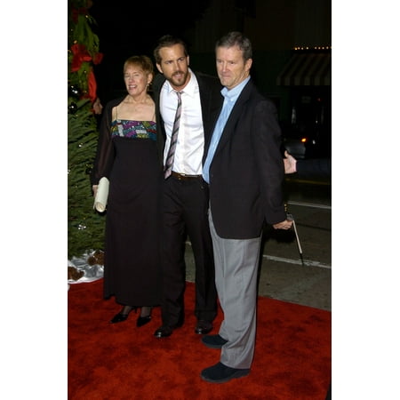 Ryan Reynolds Parents At Arrivals For Just Friends Premiere MannS Village Theatre In Westwood Los Angeles Ca November 14 2005 Photo By David LongendykeEverett Collection