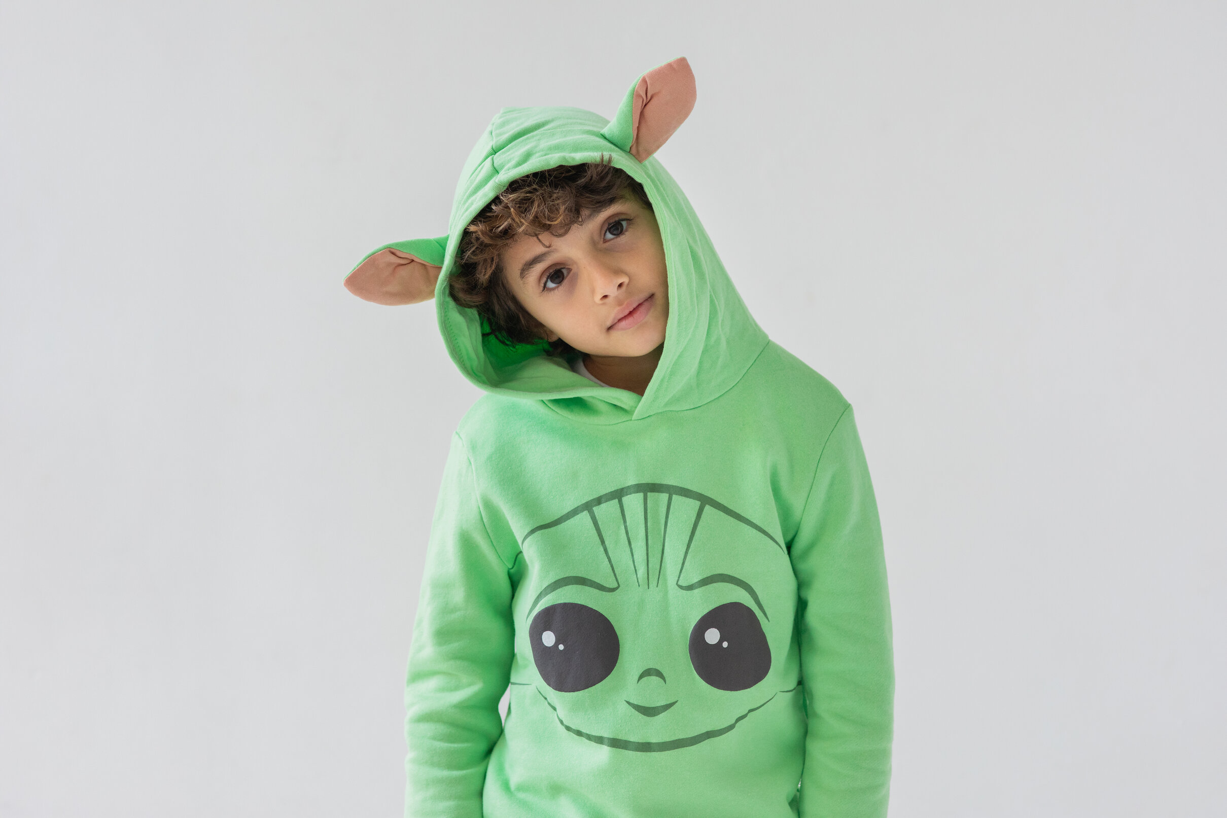 Star Wars Baby Yoda The Mandalorian Boy's Pullover Fleece Hoodie Fancy-Dress Costume for Toddler, 4T - image 4 of 5