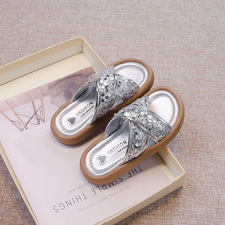 

Girls Internet Celebrant Sandals 2024 Summer New Little Girl Fashion Baotou Sequin Shoes Big Beach Shoes