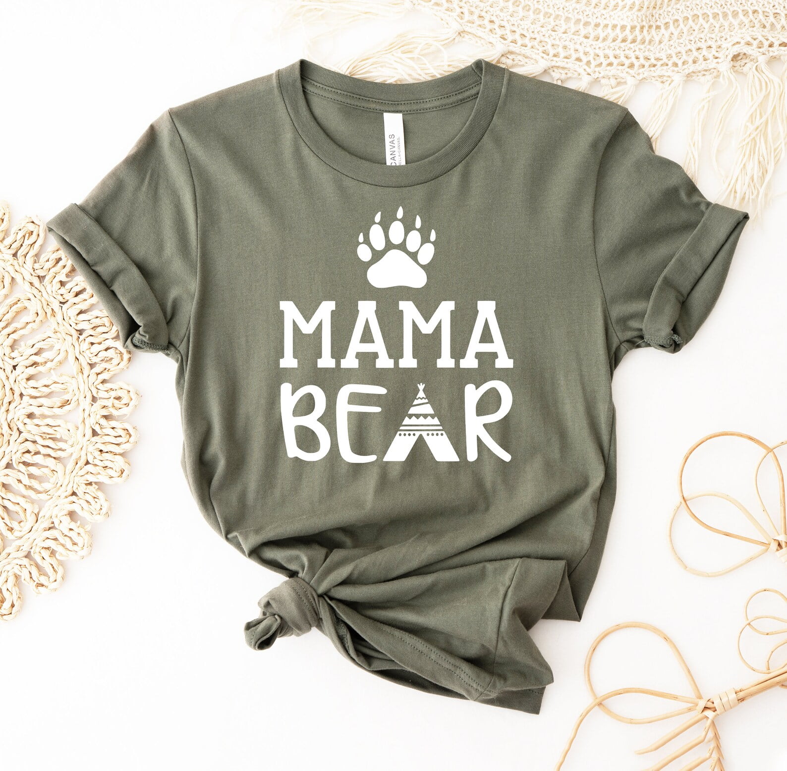 Gelahoyy Mama Bear Shirt, Mama Bear Face with Sunglasses, Mother's Day Gift, Gift for Mom, Animal Naturel Lover Shirt, Cute Mama Bear Tee, Mom Life