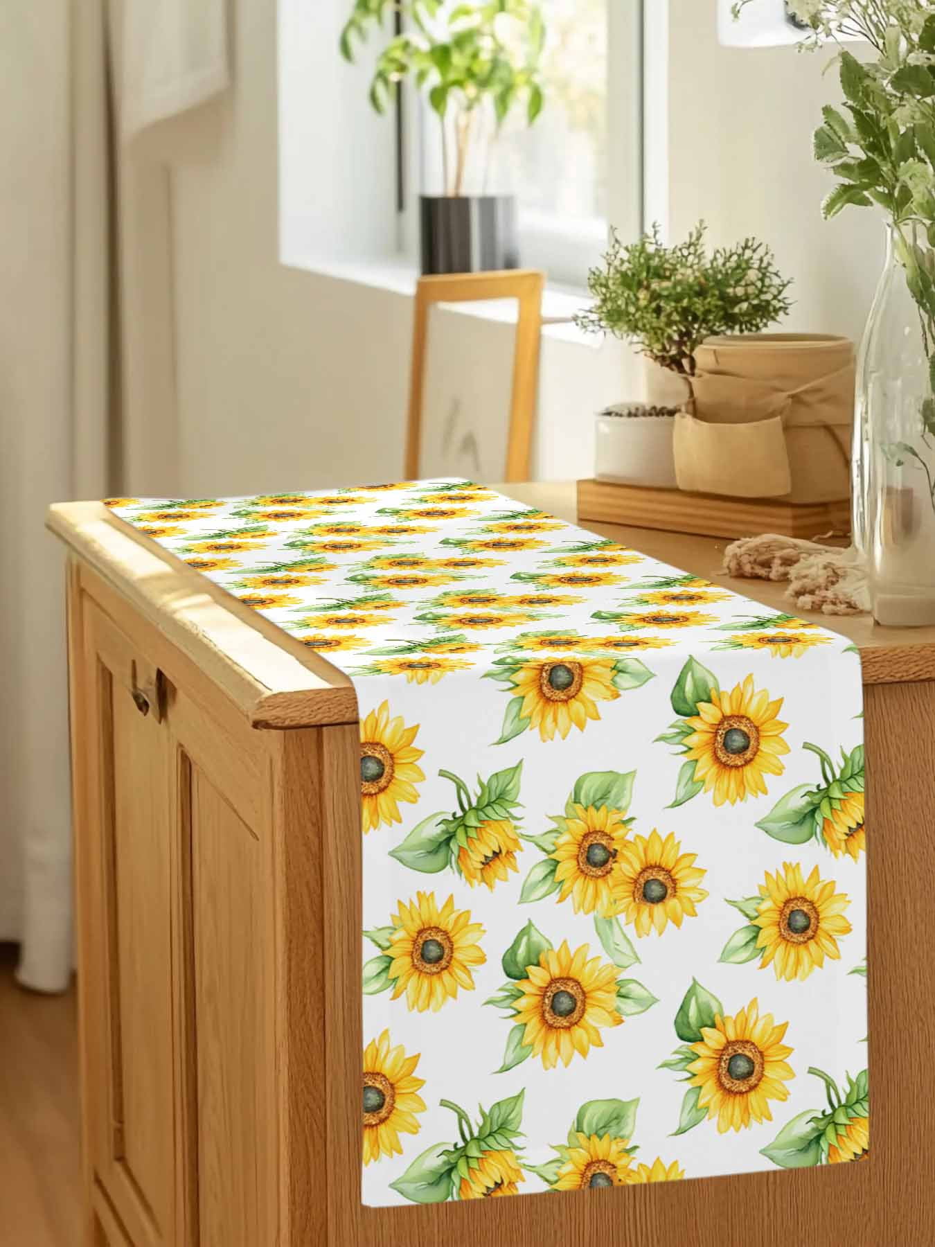 Yellow Sunflower Farm Green Plant Table Runner 90 Inches Long, Summer Blossom Floral Table Runners Tabletop Scarf Kitchen Dining Tables Decoration for Home Party Indoor Outdoor