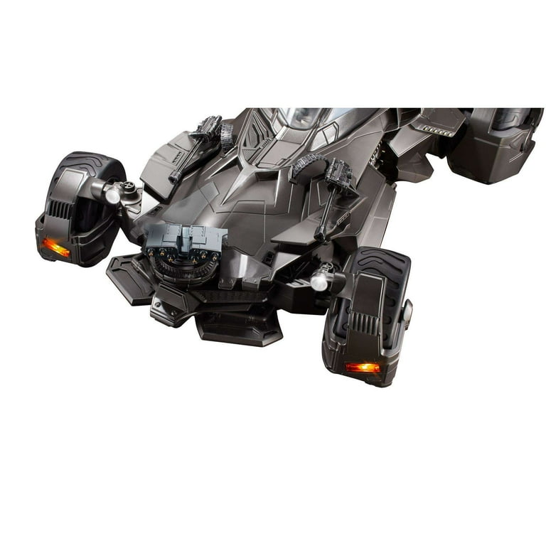 Ultimate justice league rc hotsell batmobile with batman figure