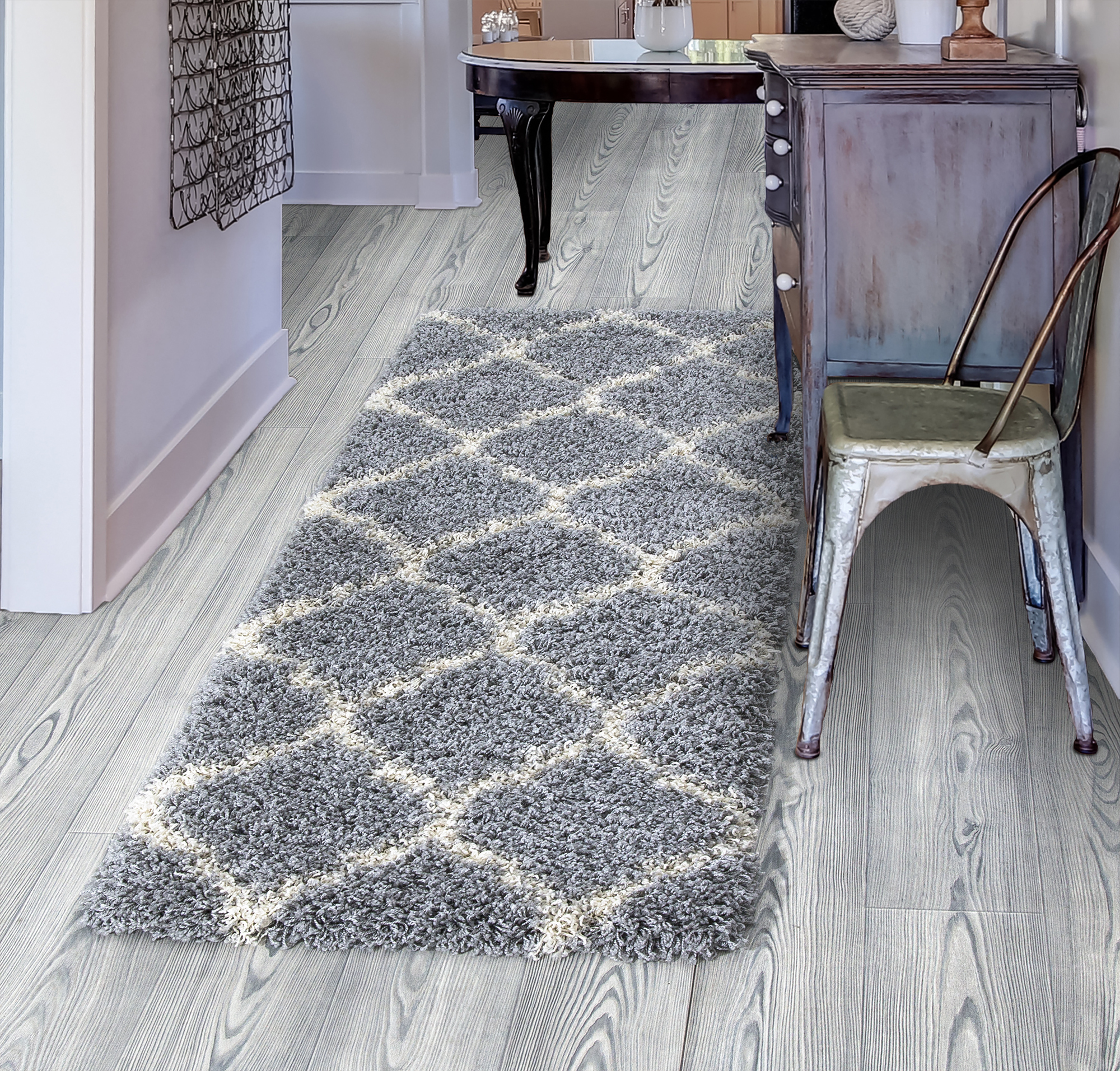 Ottomanson Ultimate Shaggy Moroccan Trellis Area Rug, Gray, 2'X5'