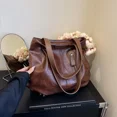 thumbnail image 5 of Bolso de alta gama y gran capacidad para mujer 2024 Nuevo bolso de hombro de moda Bolso de mano versátil y elegante para desplazamientos diarios Tragetasche, 5 of 5