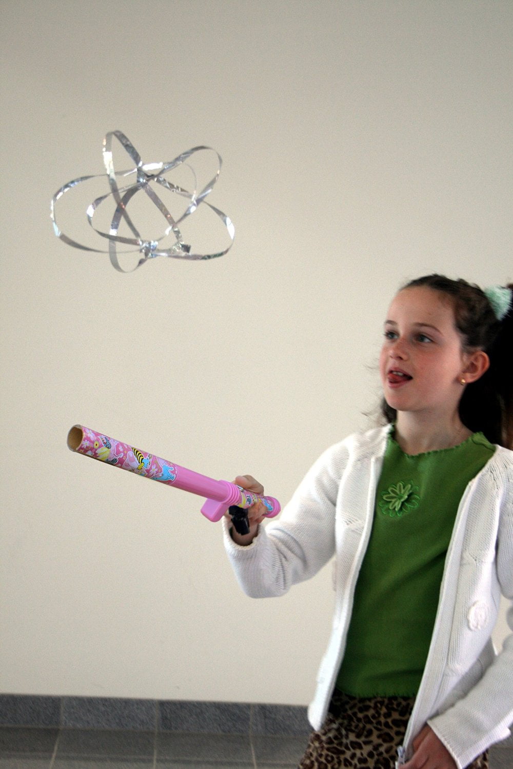 Unitech Toys Games FunFlyStick Magic Wand with Dual Action Pink